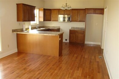 1081 Running Brook Dr, Lawrenceburg, KY 40342 - photo 4