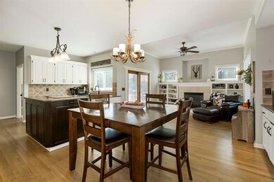 7664 Lichtenauer Ct, Shawnee, KS 66217 - photo 6