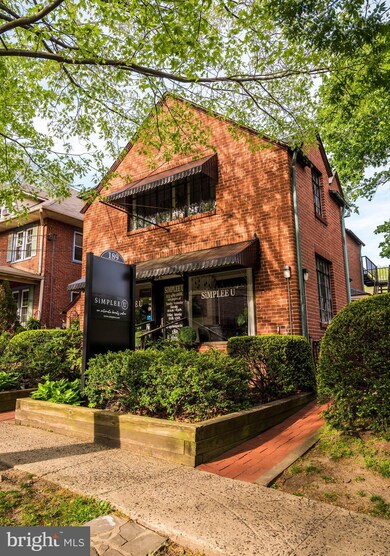 189 S Main St, Doylestown, PA 18901 - photo 2