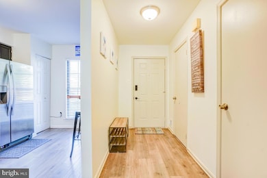 20503 Summersong Ln, Germantown, MD 20874 - photo 2