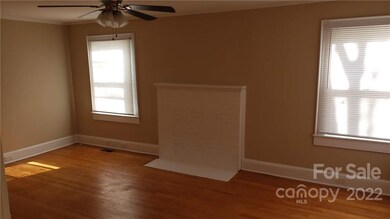 607 Salisbury Rd, Statesville, NC 28677 - photo 5