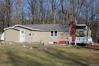 11 Terwilliger Ln, Pine Bush, NY 12566 - photo 2