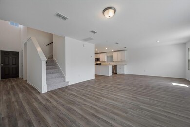 879 Breakwater Dr, Princeton, TX 75407 - photo 3