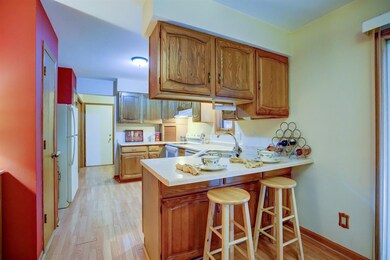 5202 Old Indian Trail, Fitchburg, WI 53711 - photo 6