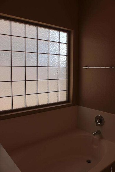 Soaker tub in master bath