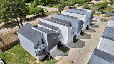 5613 Savyon Dr, Houston, TX 77091 - photo 3