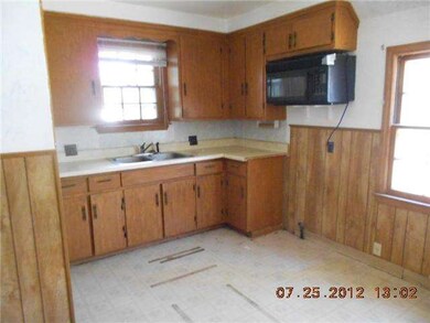 201 Warrington Rd, Toledo, OH 43612 - photo 4