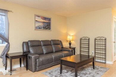 05-Living Room-5M8A0632