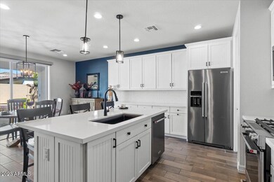 09-Kitchen