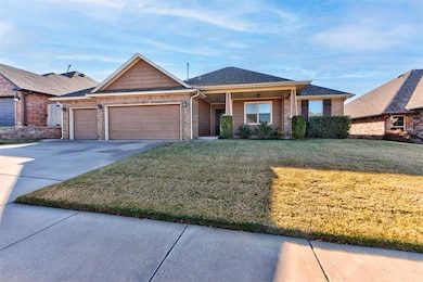 9012 NW 85th St, Yukon, OK 73099 - photo 4