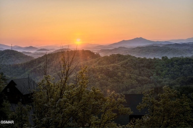 4735 Nottingham Heights Way, Pigeon Forge, TN 37863 - photo 3