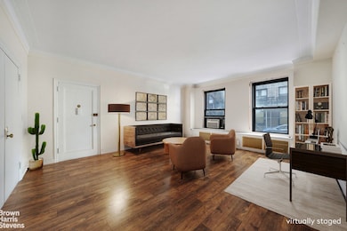 The White House unit 1 B, New York, NY 10024 - photo 3