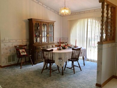 9139 SW 210th Cir, Dunnellon, FL 34431 - photo 4