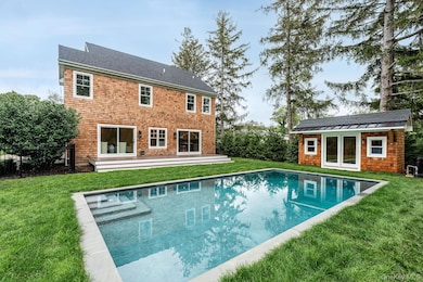 957 Peconic Bay Blvd, Jamesport, NY 11947 - photo 5