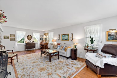 39 Bennets Neck Dr, Pocasset, MA 02559 - photo 4