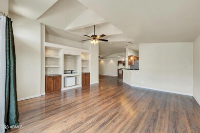 3301 Goldfield-6