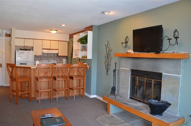 318 Mountain Rd unit A-304, Ludlow, VT 05149 - photo 6