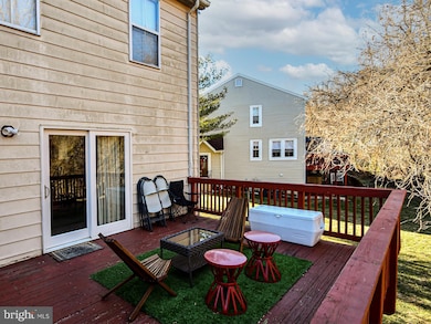 3545 Cherry Hill Ct, Beltsville, MD 20705 - photo 6