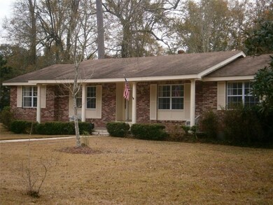 Raised Brick Traditional 3 bed 2.5 bath home on a