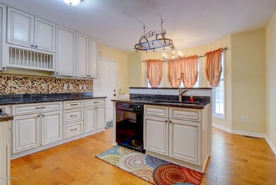 111 Cannon Rd Wilmington NC-large-015-25