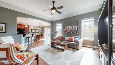 10125 Reeseman Dr Louisville KY 40291 (4