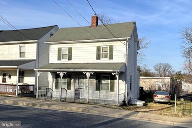 32 Winters Ln, Catonsville, MD 21228 - photo 2