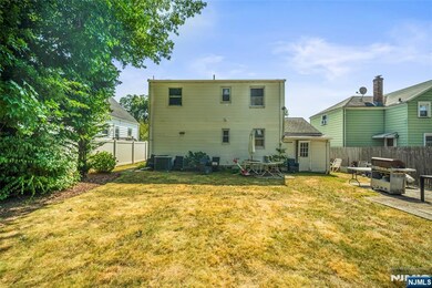 448 Sutton Ave, Hackensack, NJ 07601 - photo 6