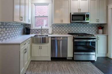 386LindenAveSouthgate-14