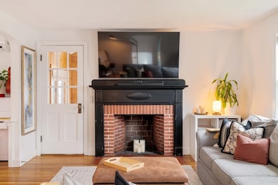 19 Trenton St, Melrose, MA 02176 - photo 6