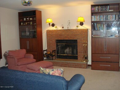 194 Reston, East Stroudsburg, PA 18302 - photo 5