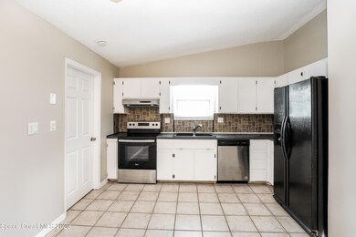 005-photo-kitchen-10822504