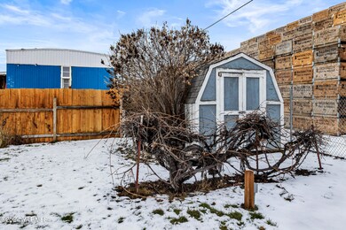 Shed