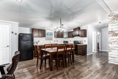 Eat in Kitchen