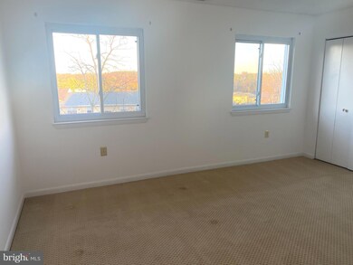 2215 Lowells Glen Rd unit K, Parkville, MD 21234 - photo 7