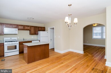 70 Broadship Rd, Dundalk, MD 21222 - photo 7