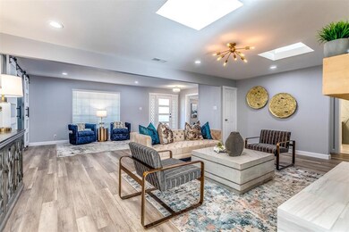 429 Brookview Dr, Hurst, TX 76054 - photo 4