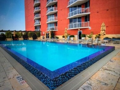 Awesome West Pool