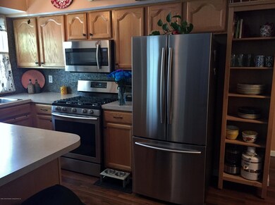 65 Elmwood Park Dr unit 20, Staten Island, NY 10314 - photo 7