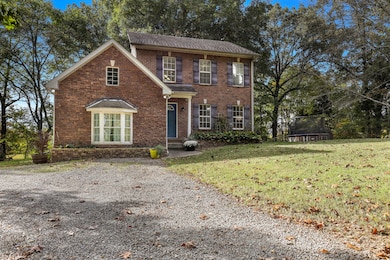 1073 Rector Ln, Springfield, TN 37172 - photo 2