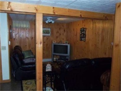 49 Emily St, Haverhill, MA 01832 - photo 7