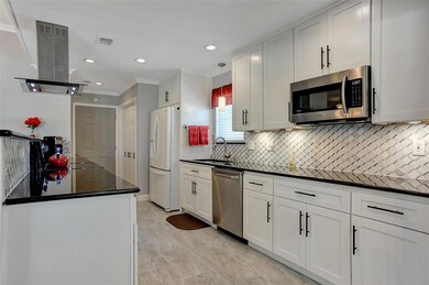 2508 Bennett Ave, Sherman, TX 75090 - photo 5