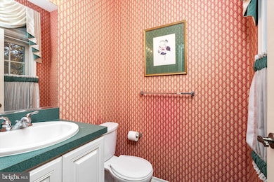 213 Homestead Cir, Columbus, NJ 08022 - photo 5