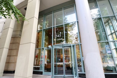 The Sterling unit 2601, Chicago, IL 60654 - photo 2