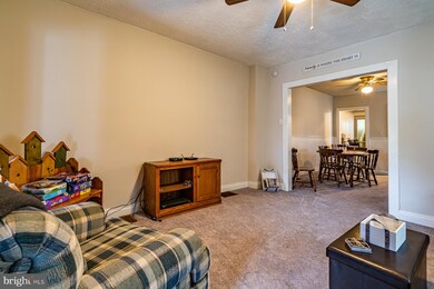 859 Constitution Dr, Allentown, PA 18103 - photo 5