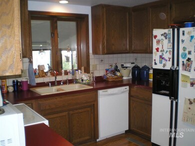 340 Pioneer Rd, Weiser, ID 83672 - photo 6