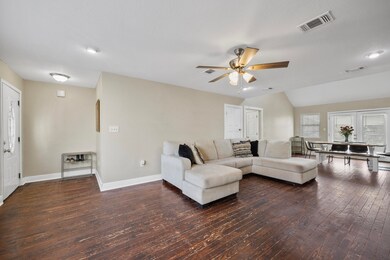 Living & Dining Room
