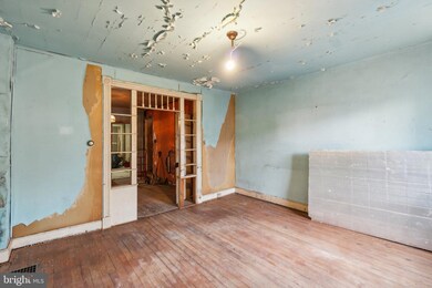 368 S Locust St, Hagerstown, MD 21740 - photo 3