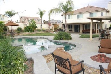 Tropical backyard with pool/spa, fire pit and BBQ
