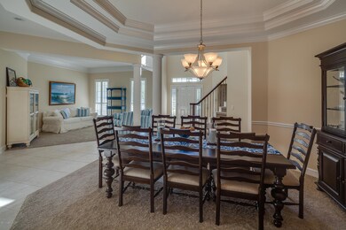06 Dining Room