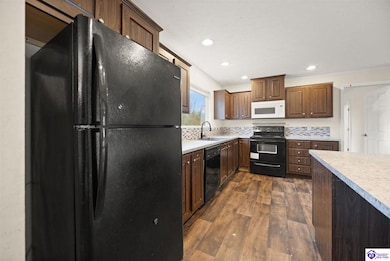 2646 Fort Ave, Vine Grove, KY 40175 - photo 7